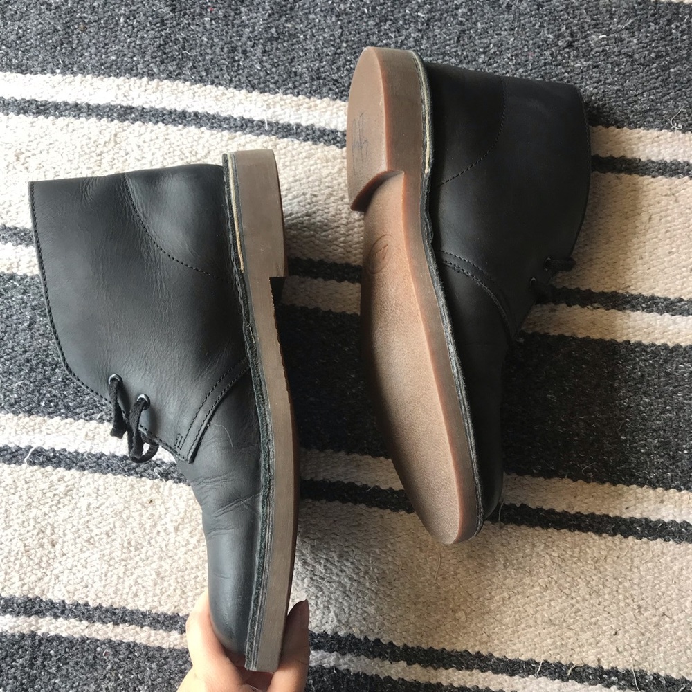 CLARKS BOOTS
